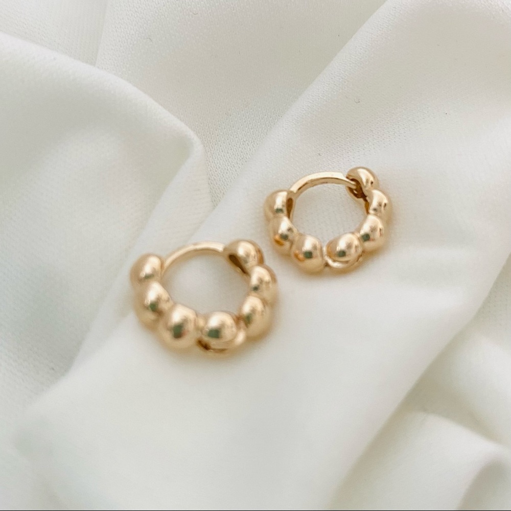 Gold Bead Huggies - Picture 7 of 10